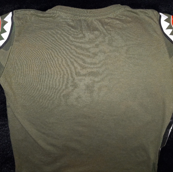Fresh Laundry Boy's Green camo ✈ flying 🐯 tigers T-shirt. Comes with freebie. - Picture 7 of 7